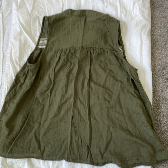 Banana Republic, Women's Sleeveless Embroidered Top, Size Small - Picture 5 of 6